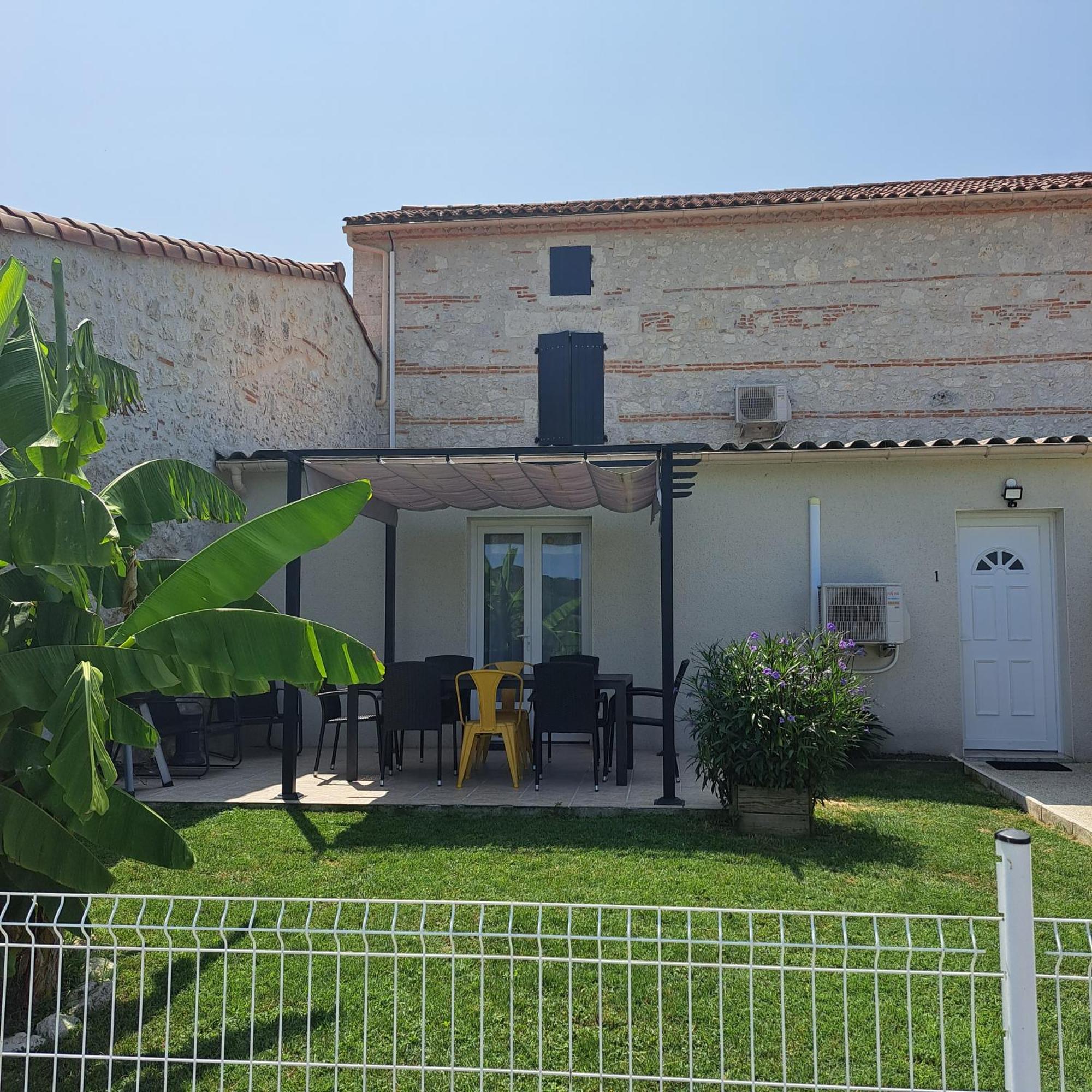 הוילה Saint-Pierre-de-Clairac Le Domaine Vesque מראה חיצוני תמונה